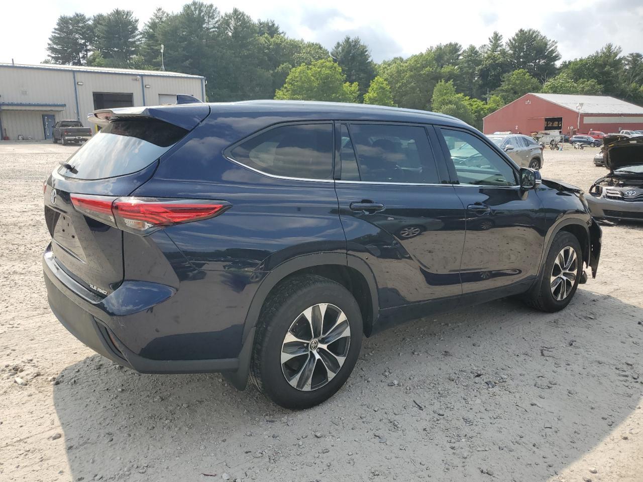 2020 Toyota Highlander Xle - Фото 3