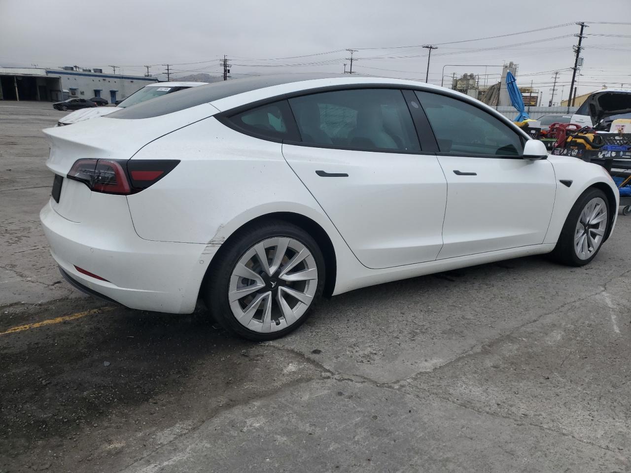 2022 Tesla Model 3 - Фото 3