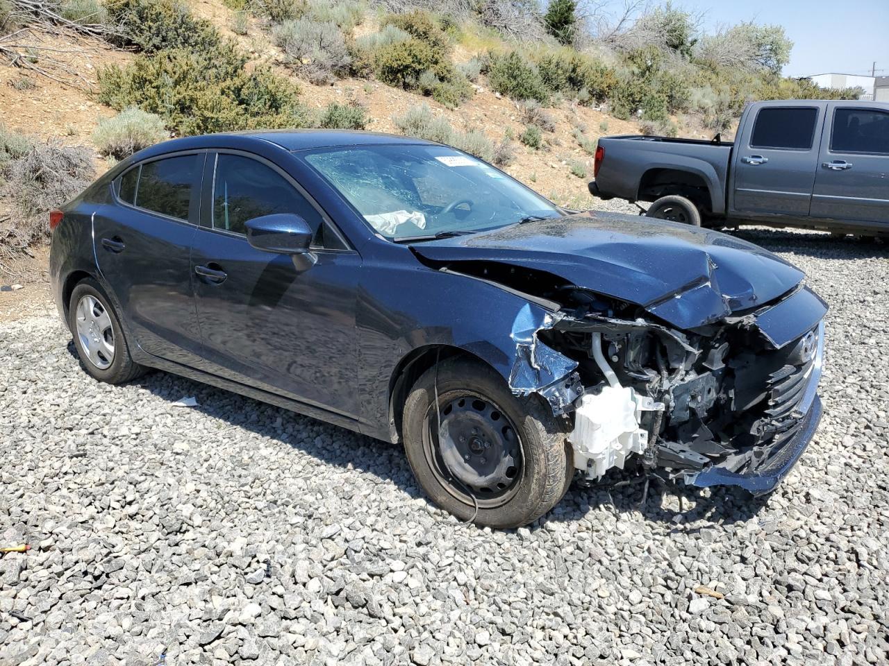 2017 Mazda 3 Sport - Image 4