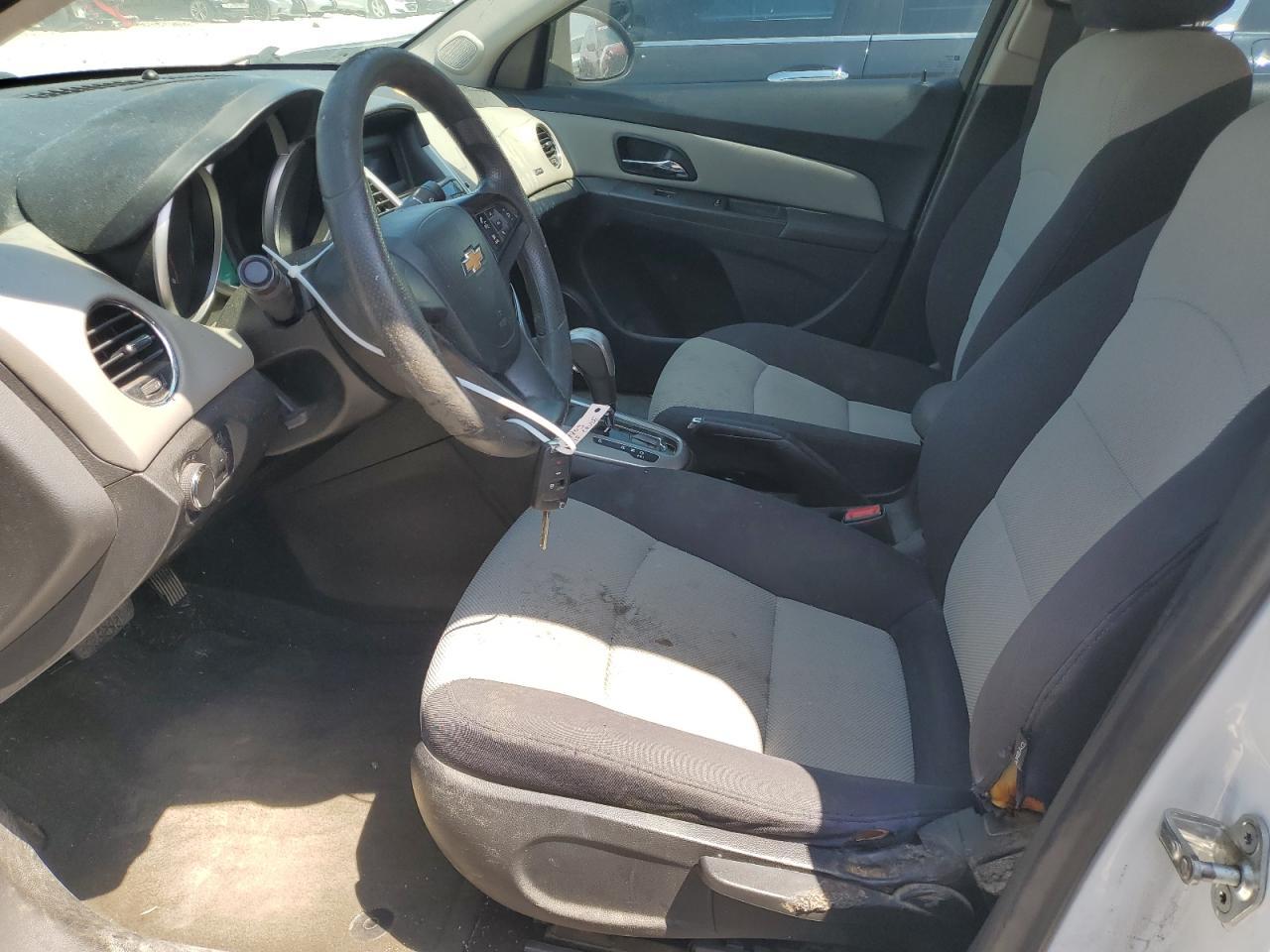 2015 Chevrolet Cruze Ls - Фото 7