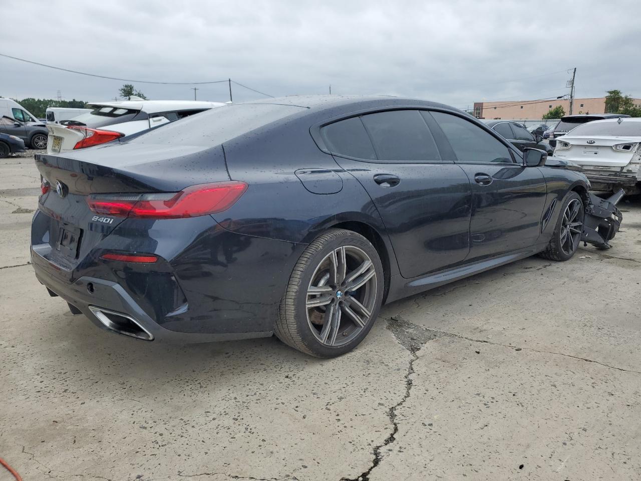 2020 BMW 840Xi - Фото 3