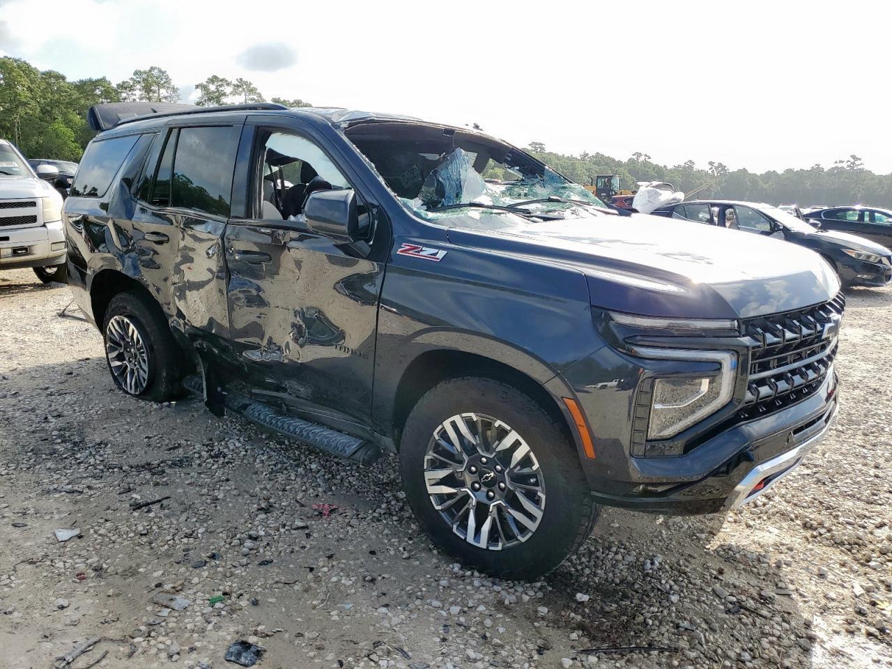 2025 Chevrolet Tahoe K1500 Z71 - Фото 4