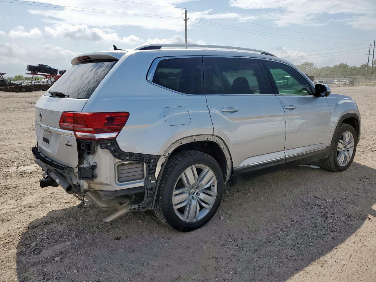 2018 Volkswagen Atlas Sel Premium - Image 3
