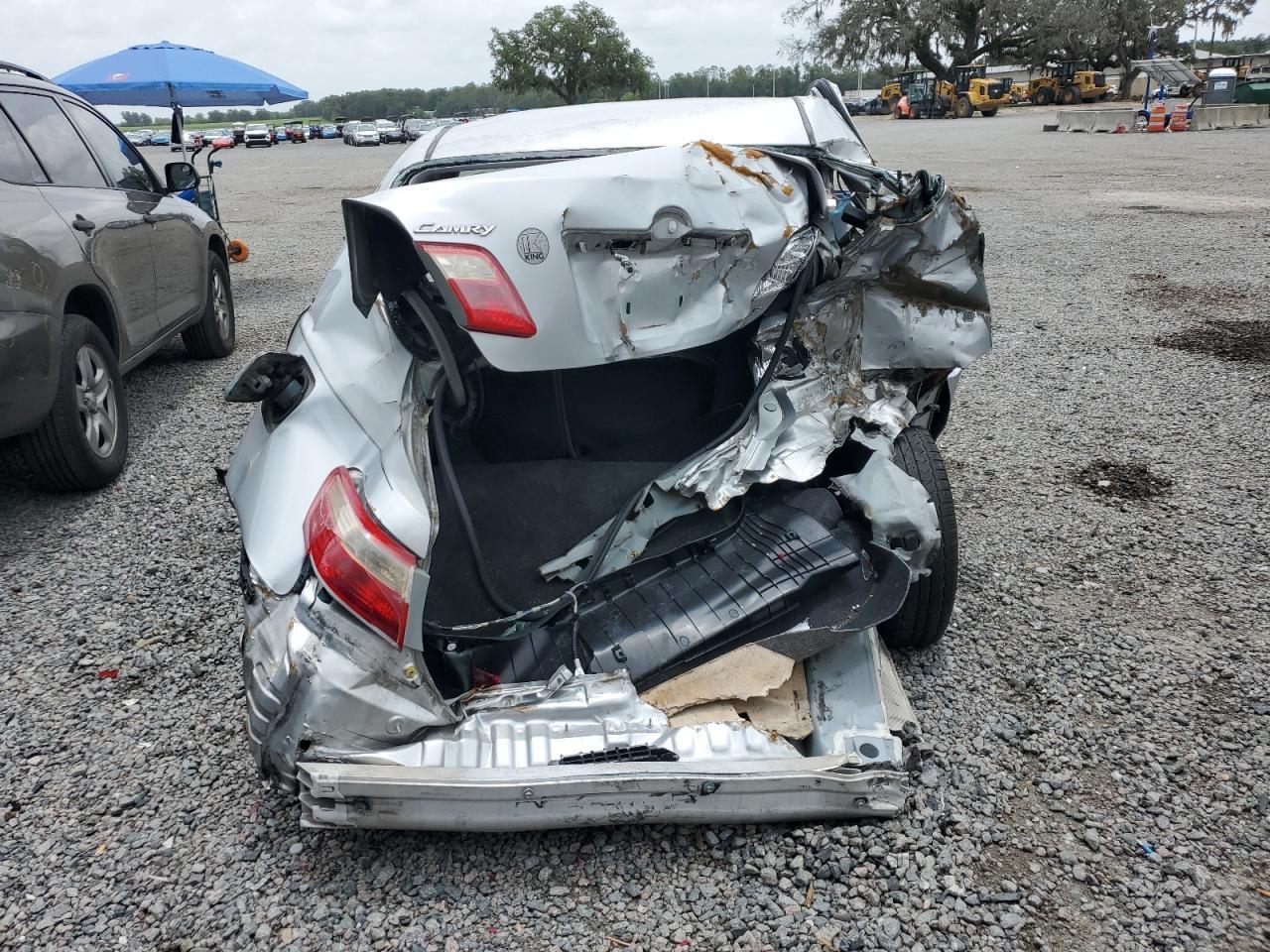 2007 Toyota Camry Ce - Image 6