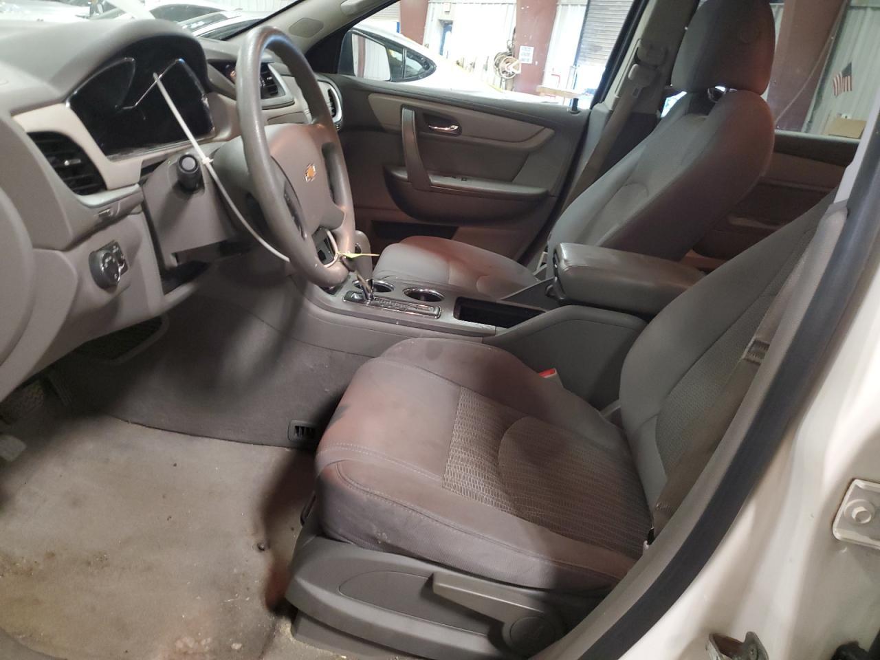 2015 Chevrolet Traverse Ls - Image 7