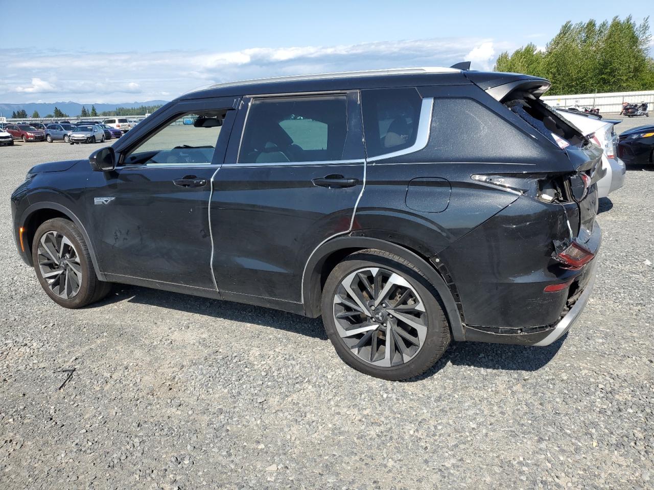 2023 Mitsubishi Outlander Sel - Фото 2