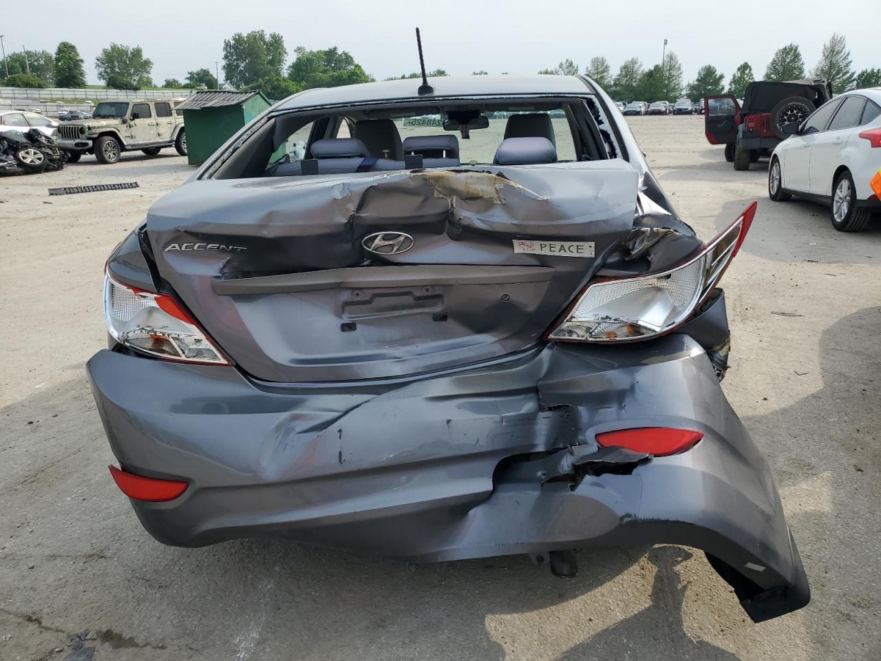 2016 Hyundai Accent Se - Фото 6
