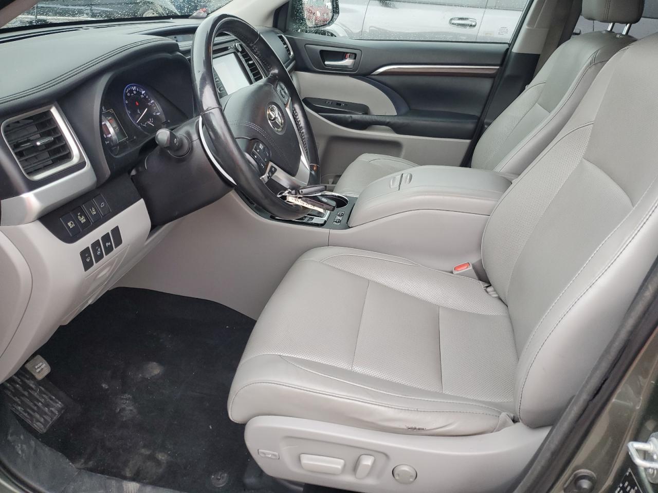 2015 Toyota Highlander Limited - Фото 7