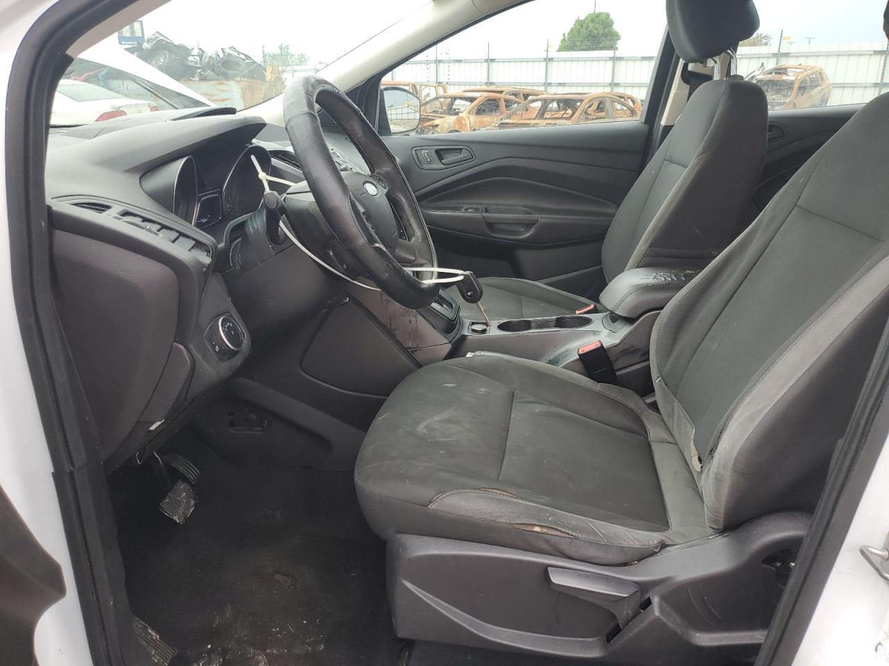 2016 Ford Escape S - Фото 7