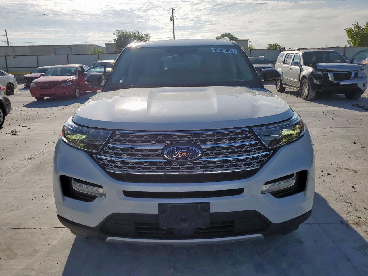 2021 Ford Explorer Limited - Image 5