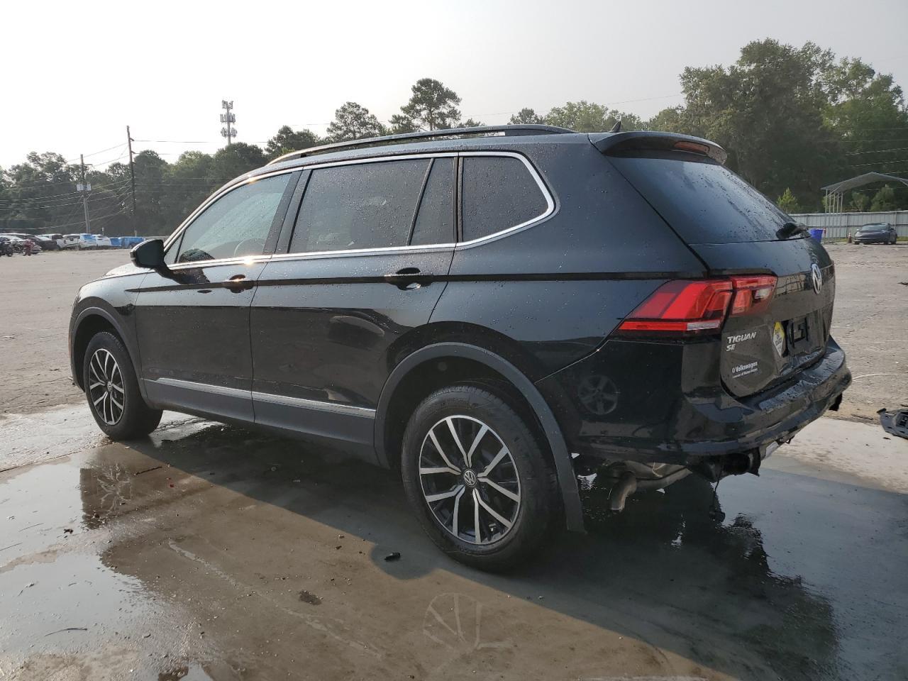 2021 Volkswagen Tiguan Se - Фото 2