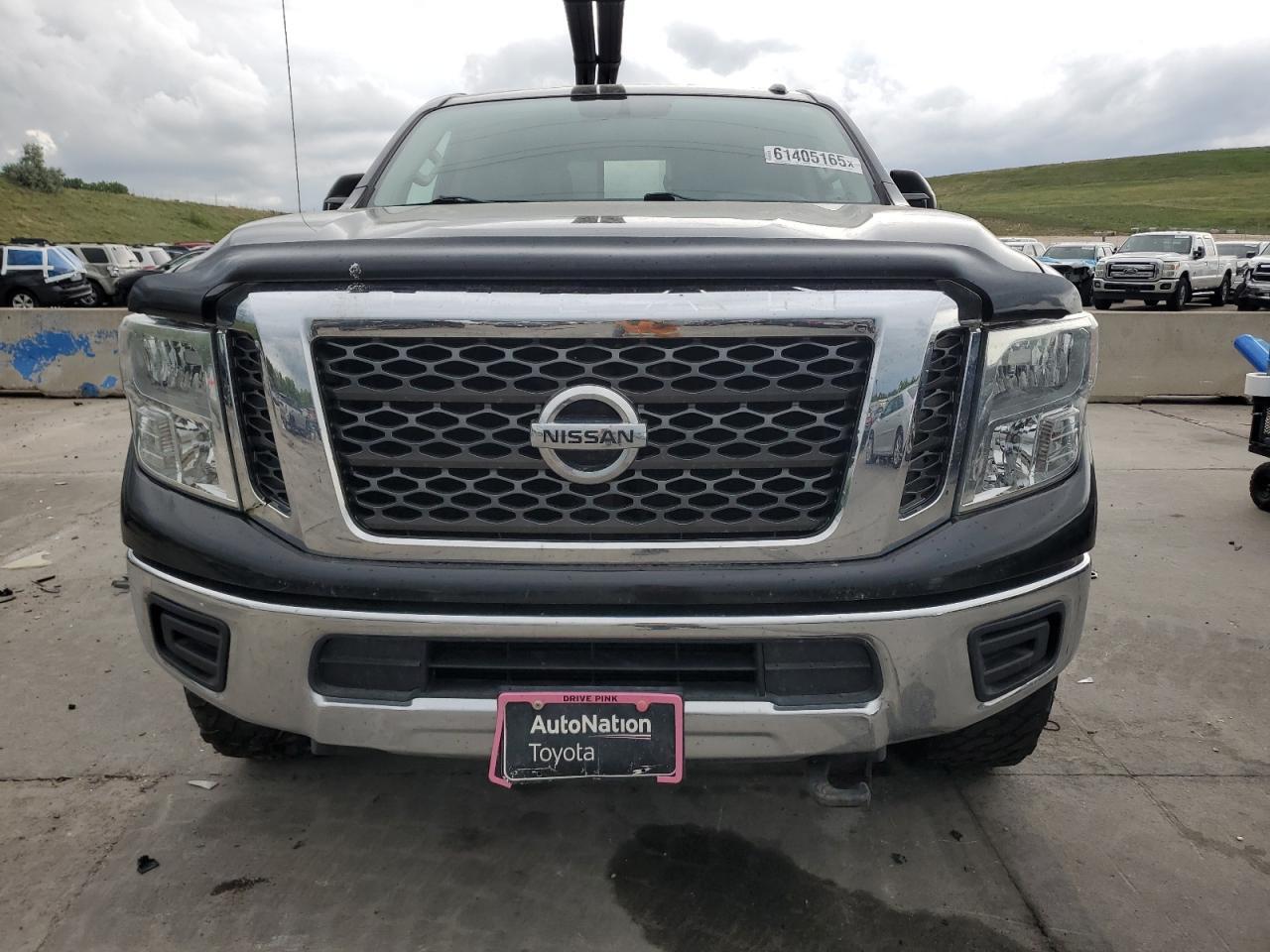 2017 Nissan Titan Xd S - Image 5