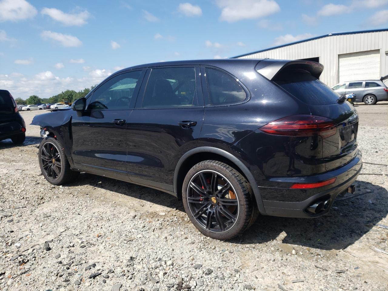 2017 Porsche Cayenne Turbo - Фото 2