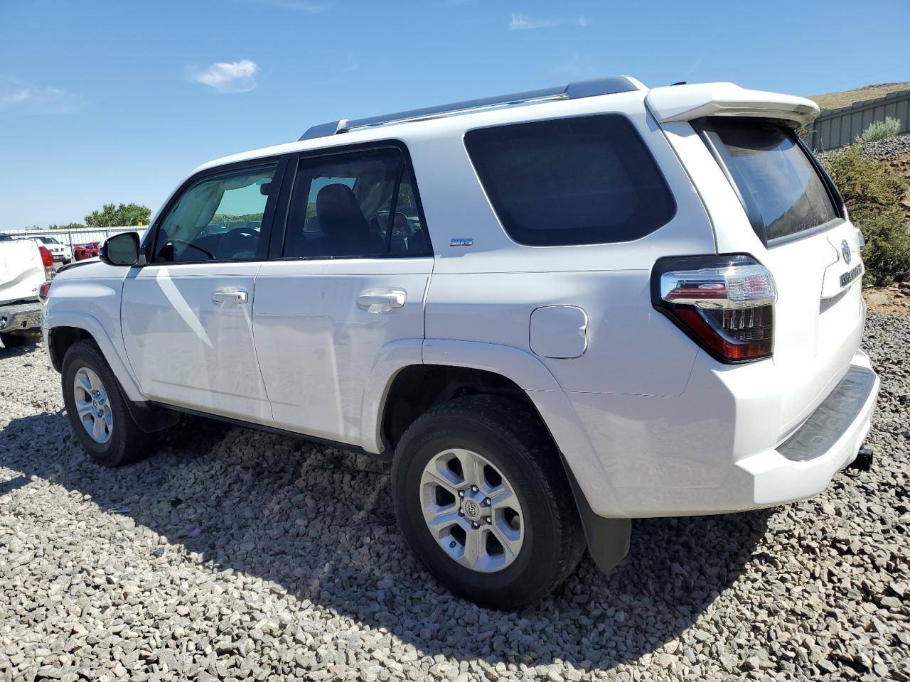 2016 Toyota 4Runner Sr5/Sr5 Premium - Фото 2
