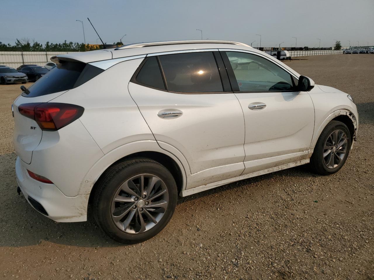 2021 Buick Encore Gx Essence - Фото 3