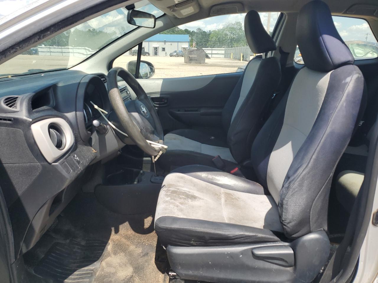 2012 Toyota Yaris - Фото 7