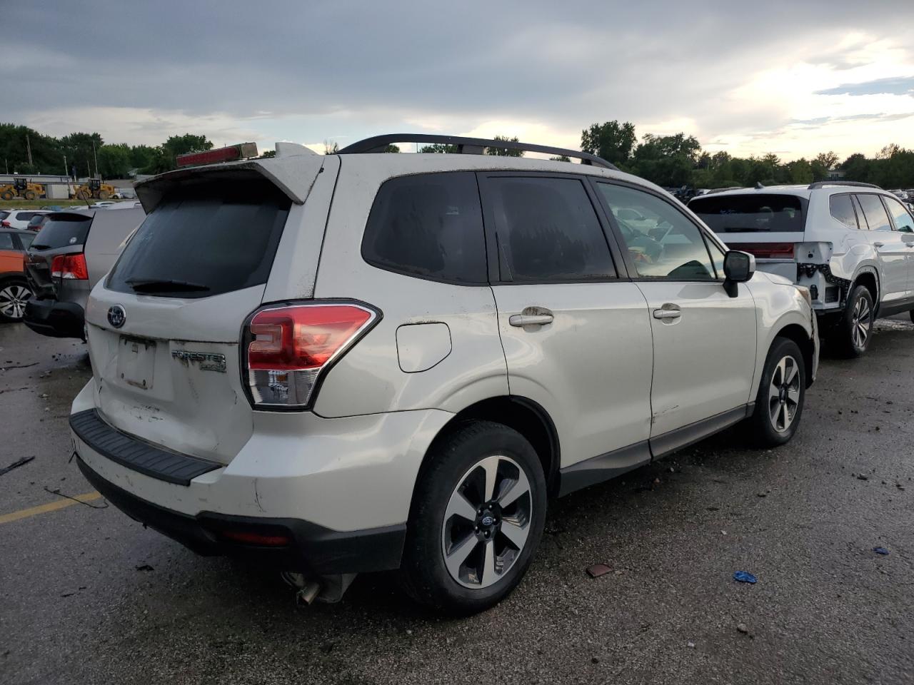2017 Subaru Forester 2.5I Premium - Фото 3