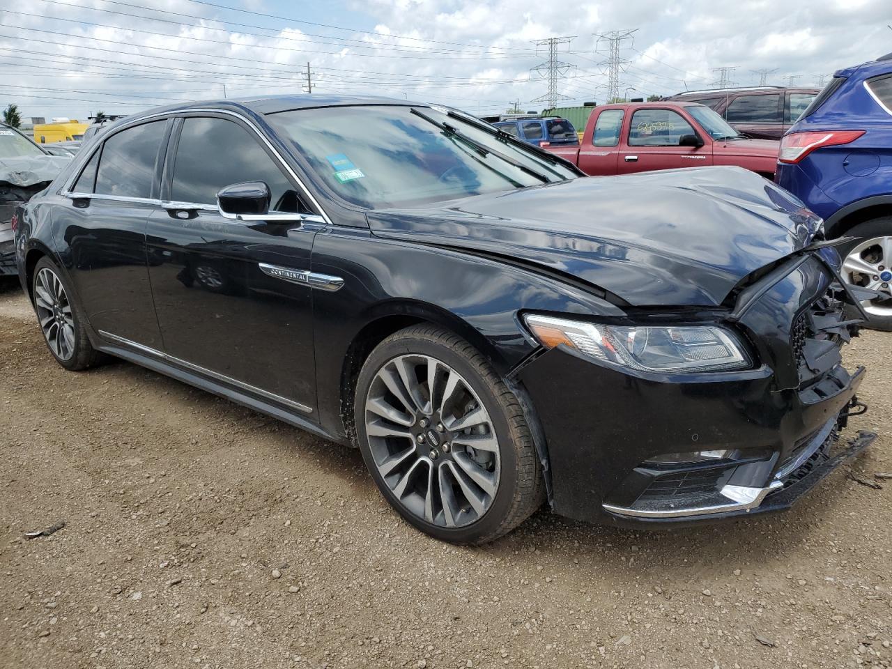 2019 Lincoln Continental Select - Фото 4