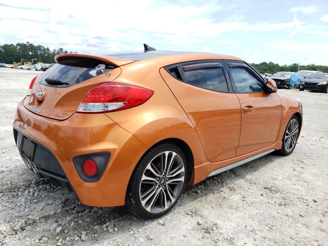 2016 Hyundai Veloster Turbo - Фото 3