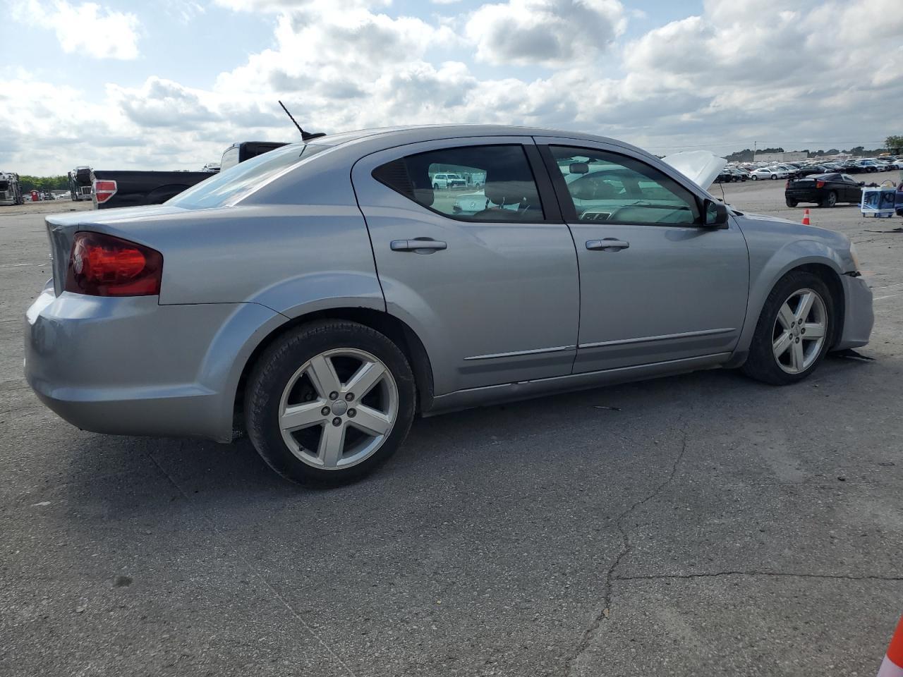 2013 Dodge Avenger Se - Фото 3