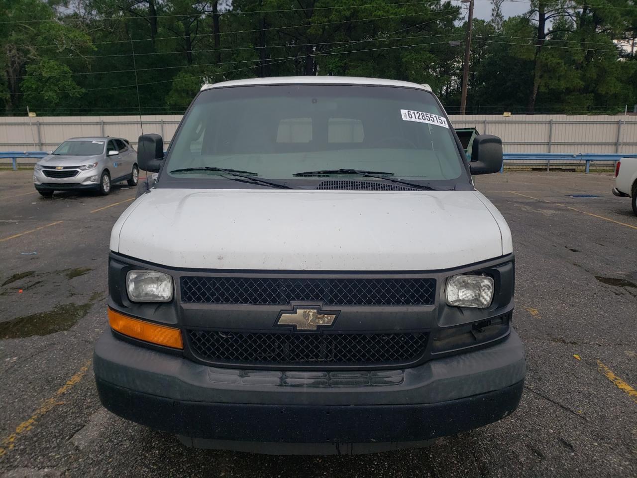 2016 Chevrolet Express G2500 Ls - Image 5
