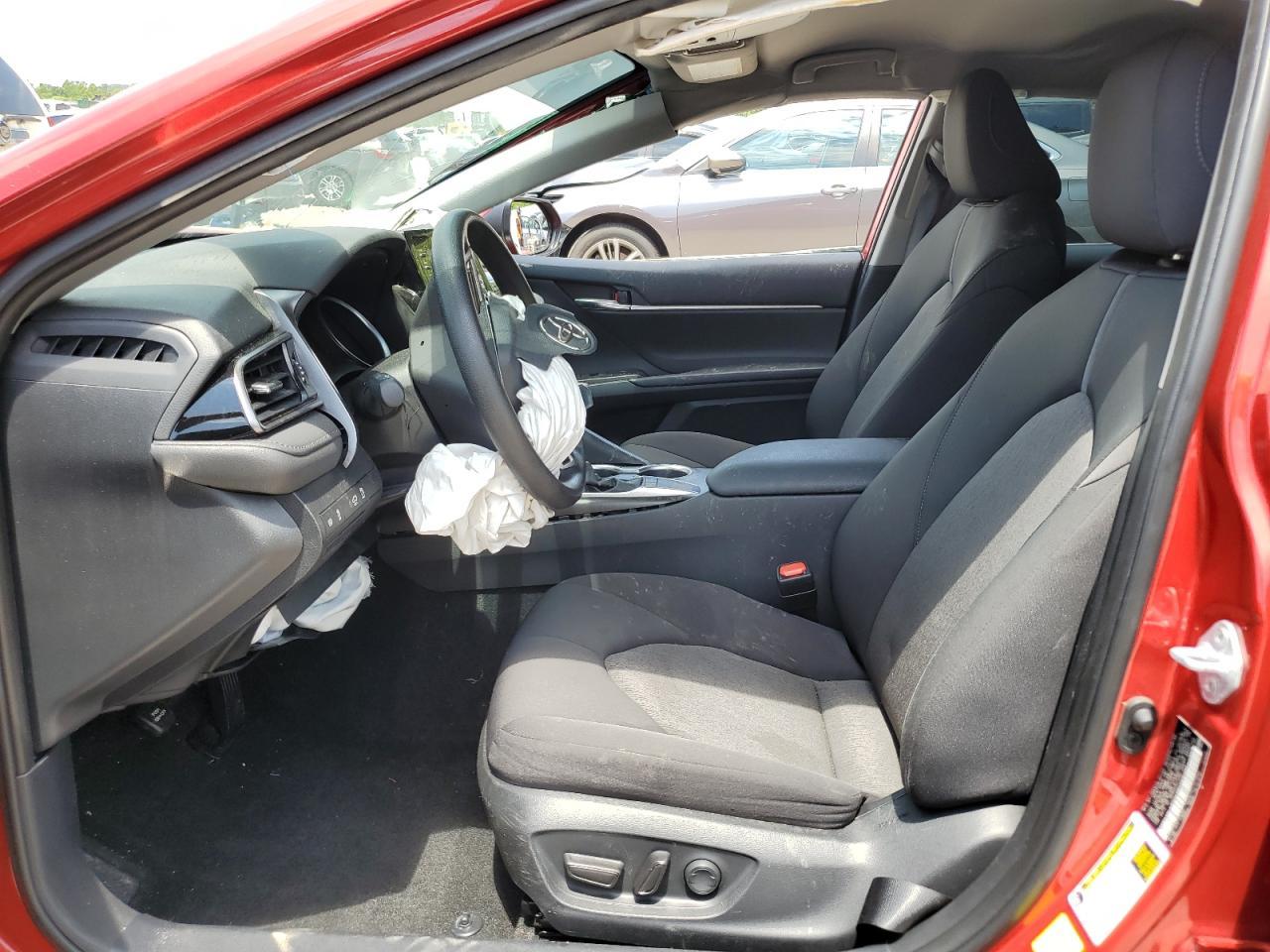 2023 Toyota Camry Le - Image 7