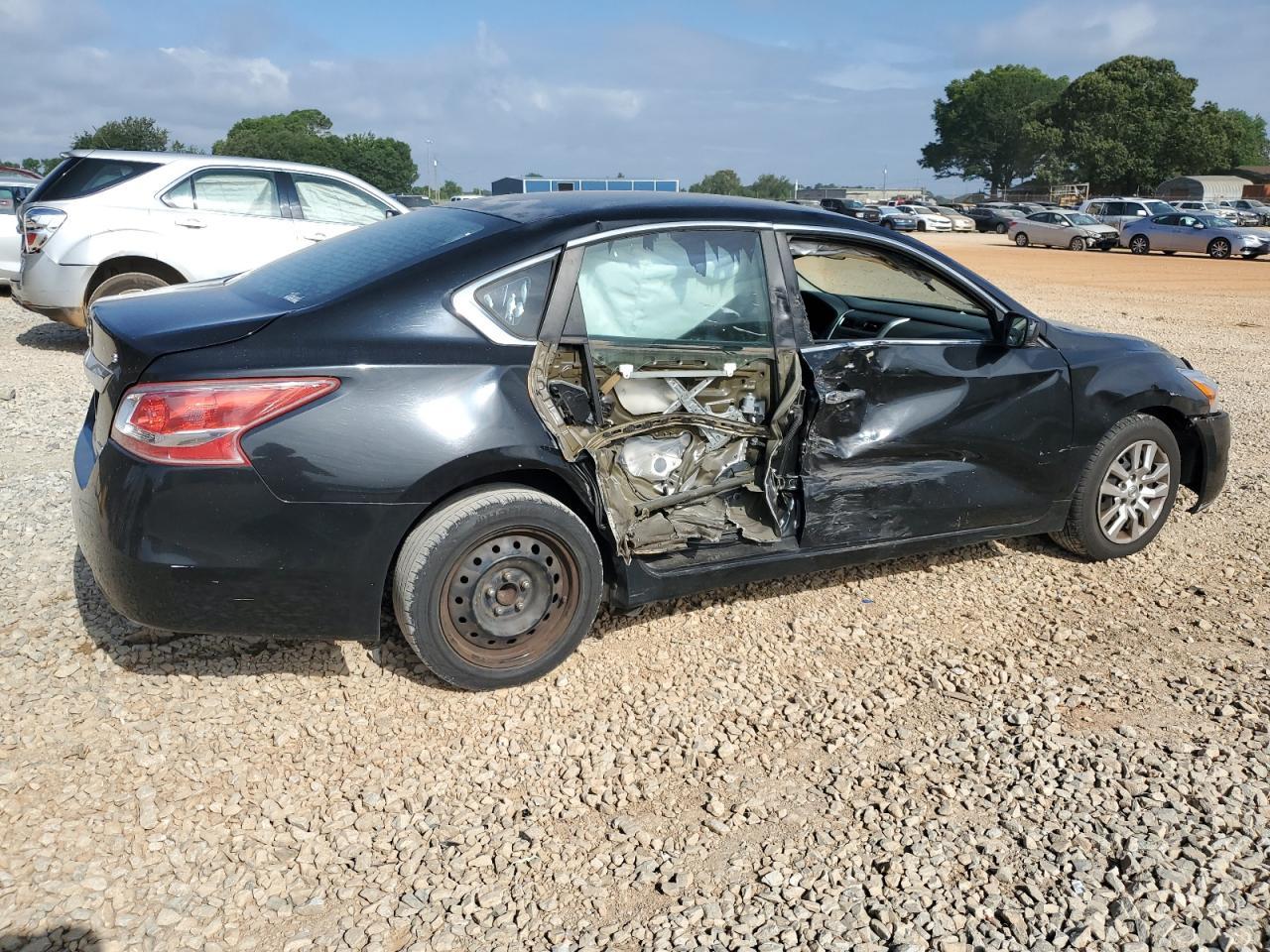 2013 Nissan Altima 2.5 - Image 3