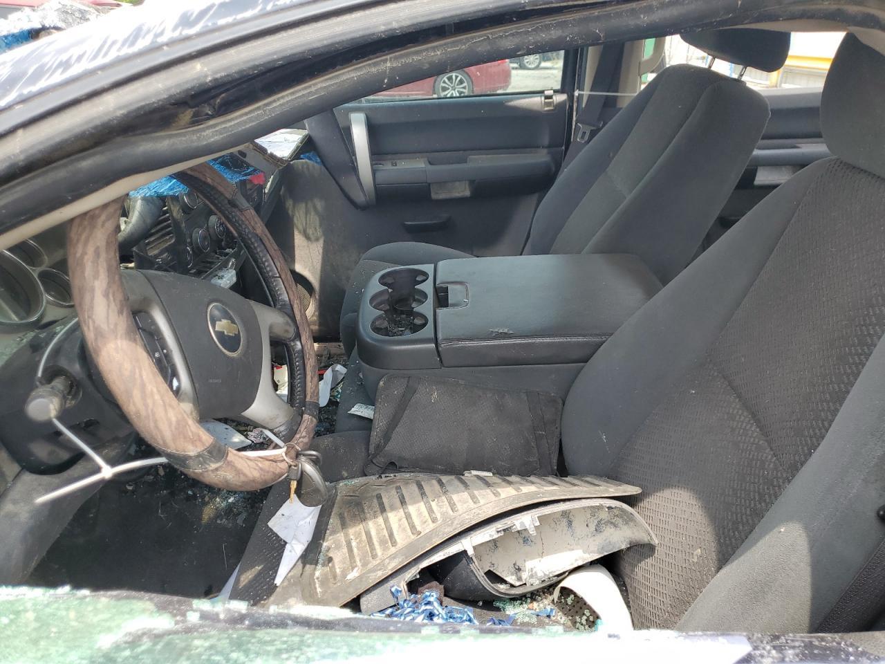 2007 Chevrolet Silverado C1500 Crew Cab - Image 7