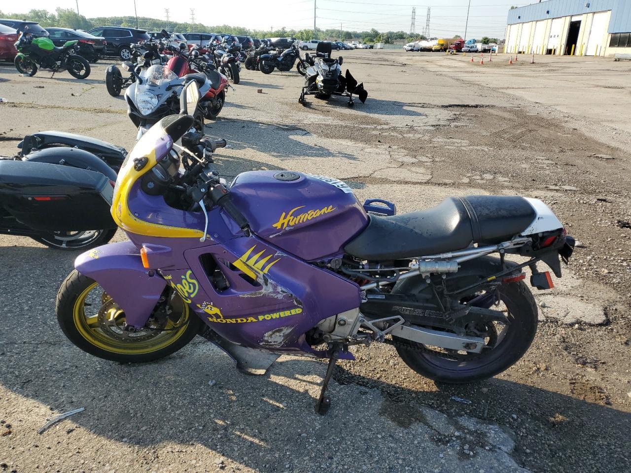 1987 Honda Cbr600 F - Фото 3