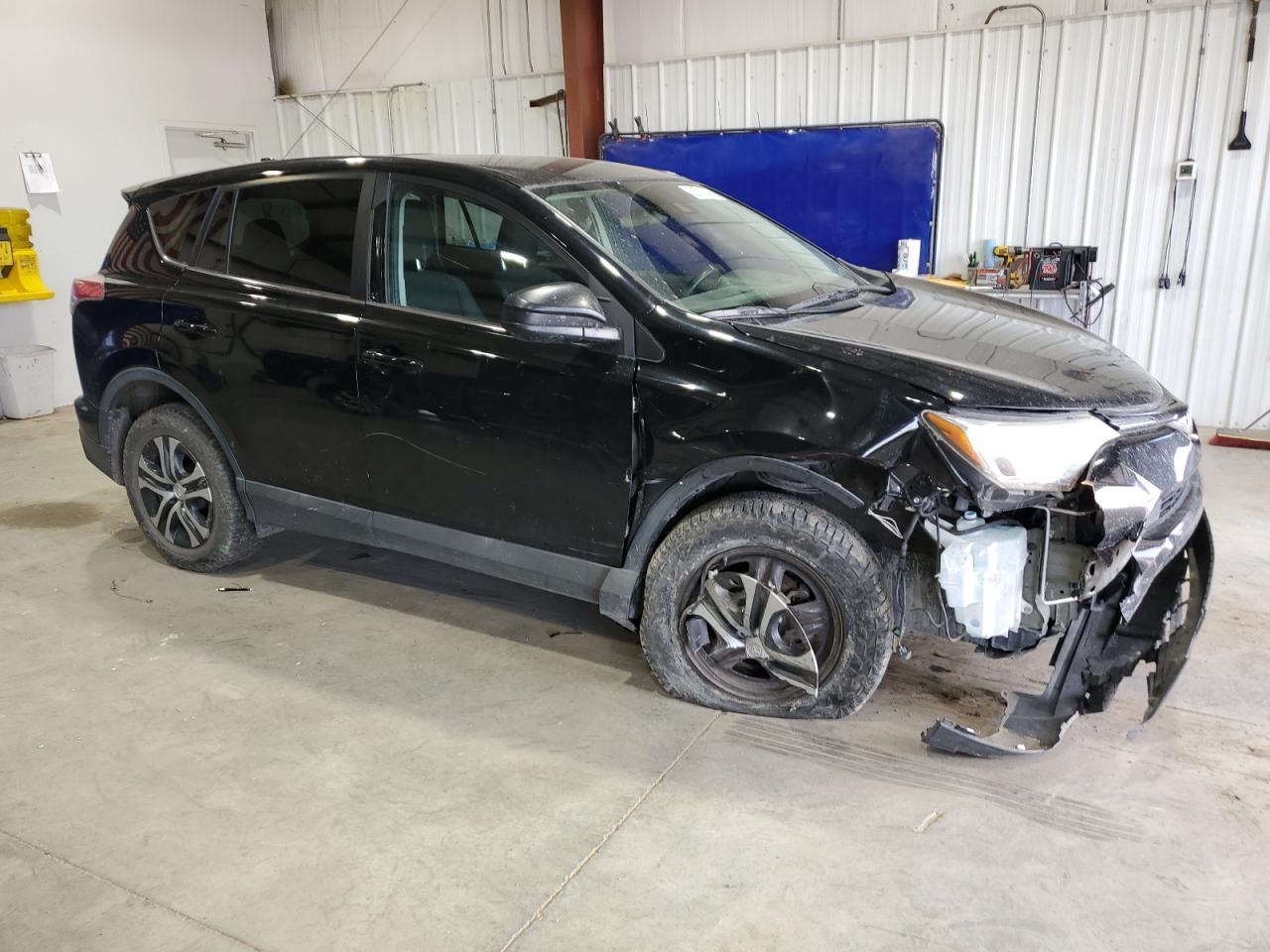 2018 Toyota Rav4 Le - Image 4