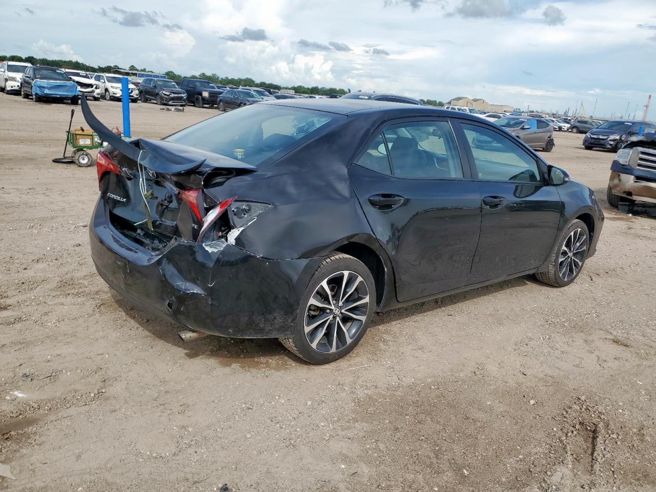 2017 Toyota Corolla L - Image 3