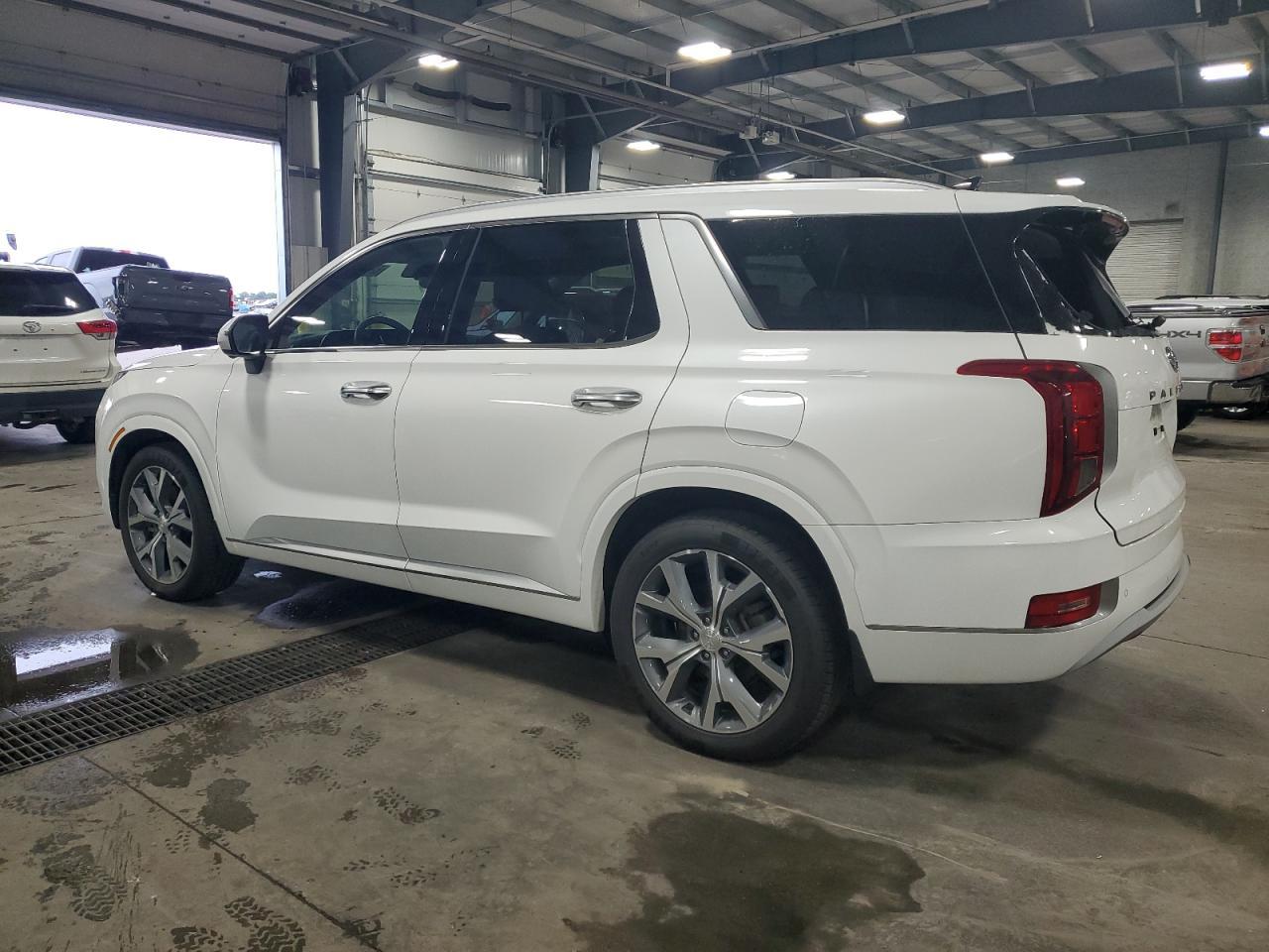 2022 Hyundai Palisade Limited - Фото 2