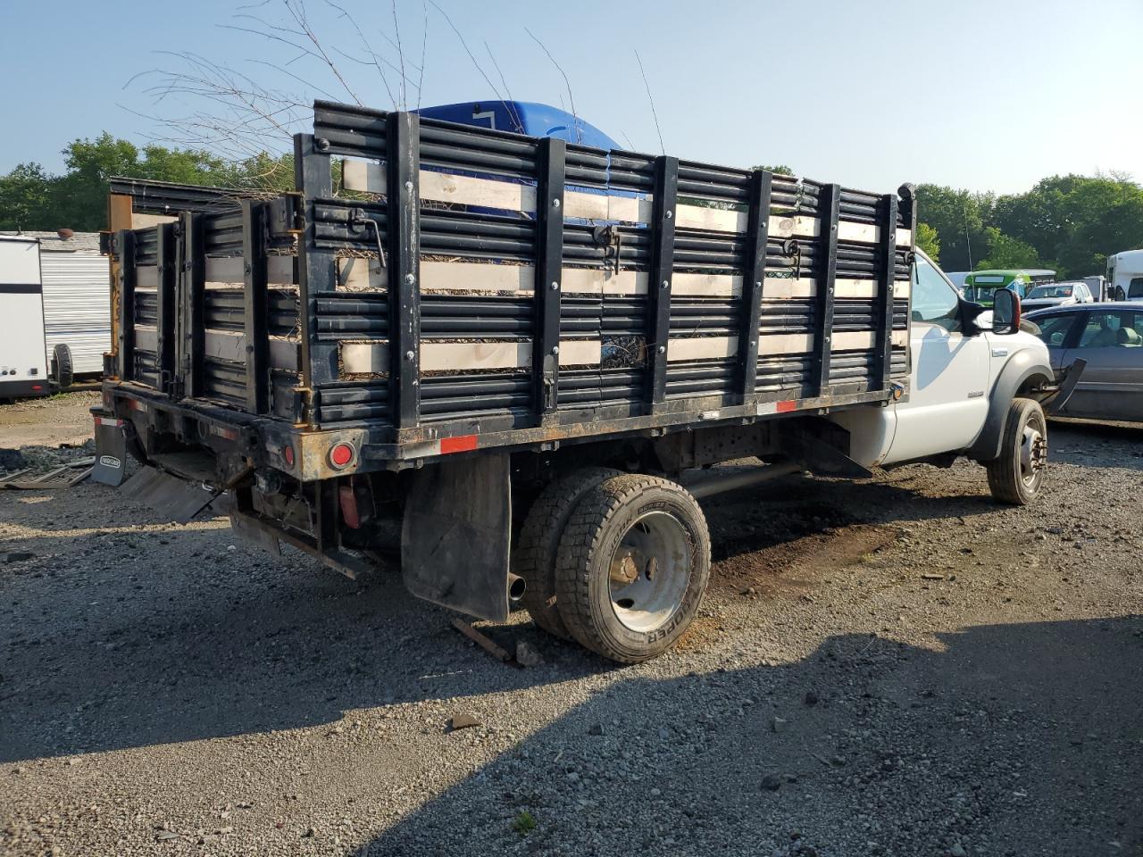 2005 Ford F550 Super Duty - Фото 3
