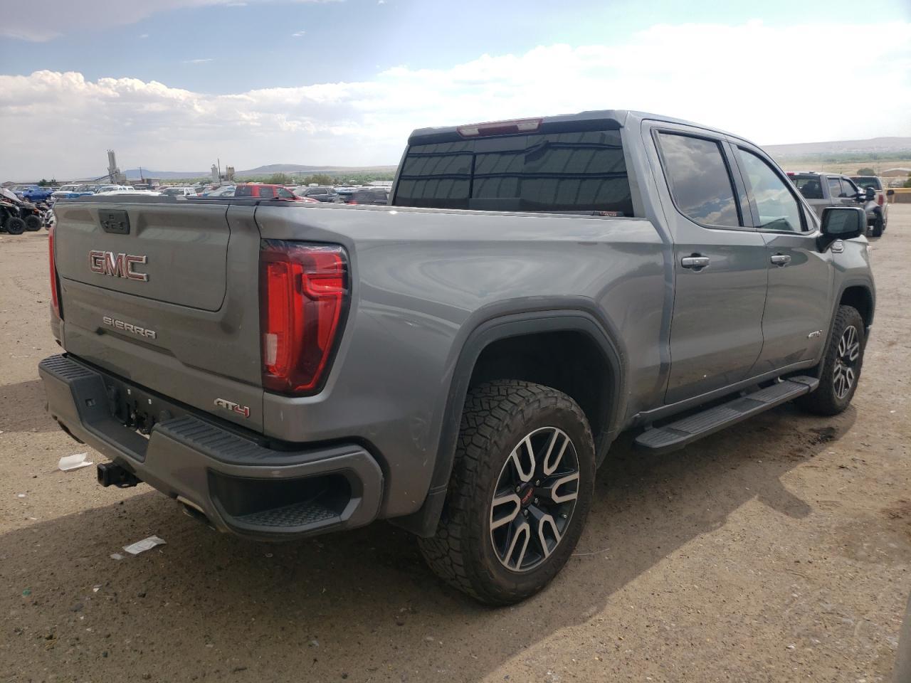 2021 GMC Sierra K1500 At4 - Фото 3