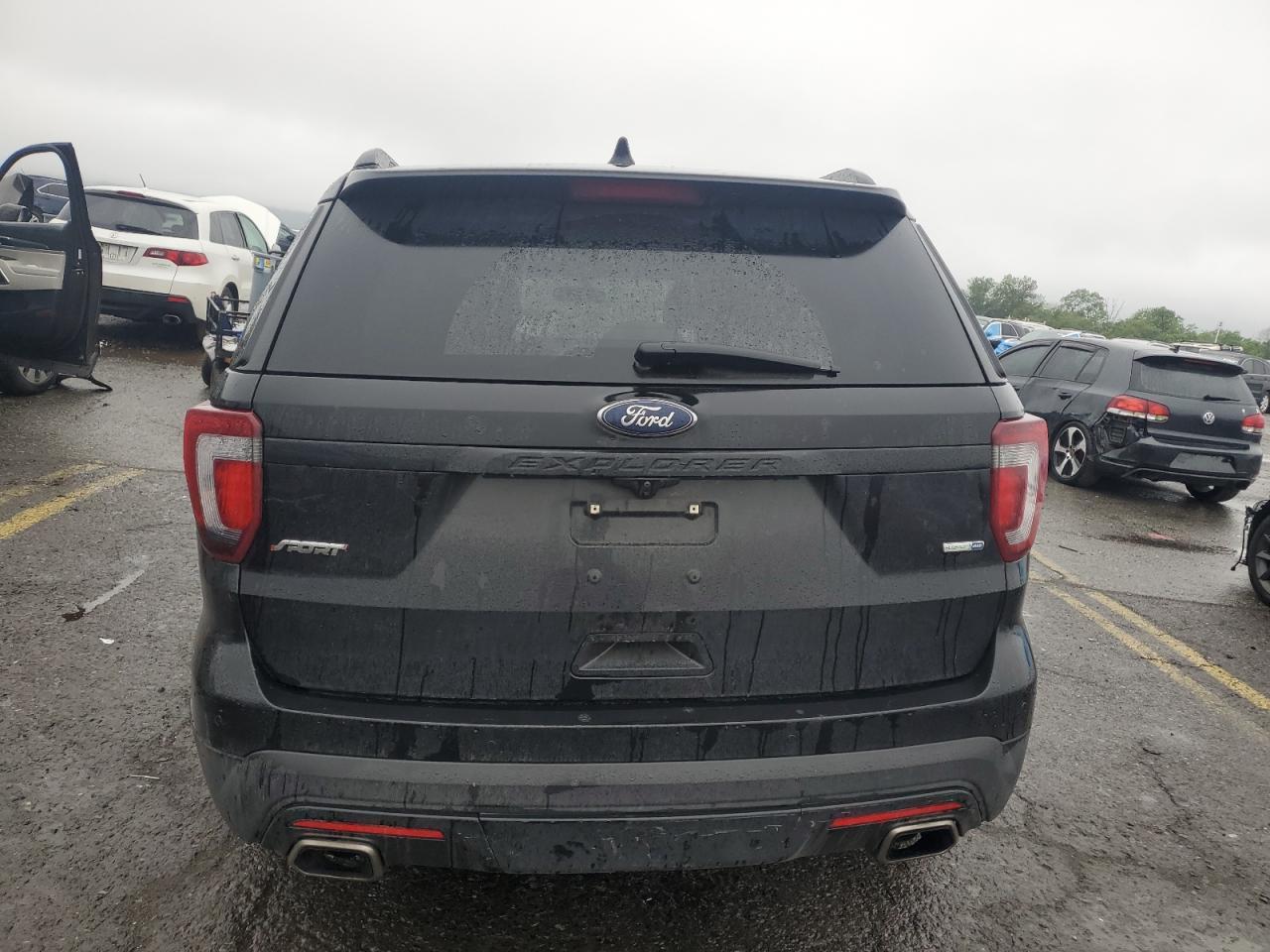 2016 Ford Explorer Sport - Image 6