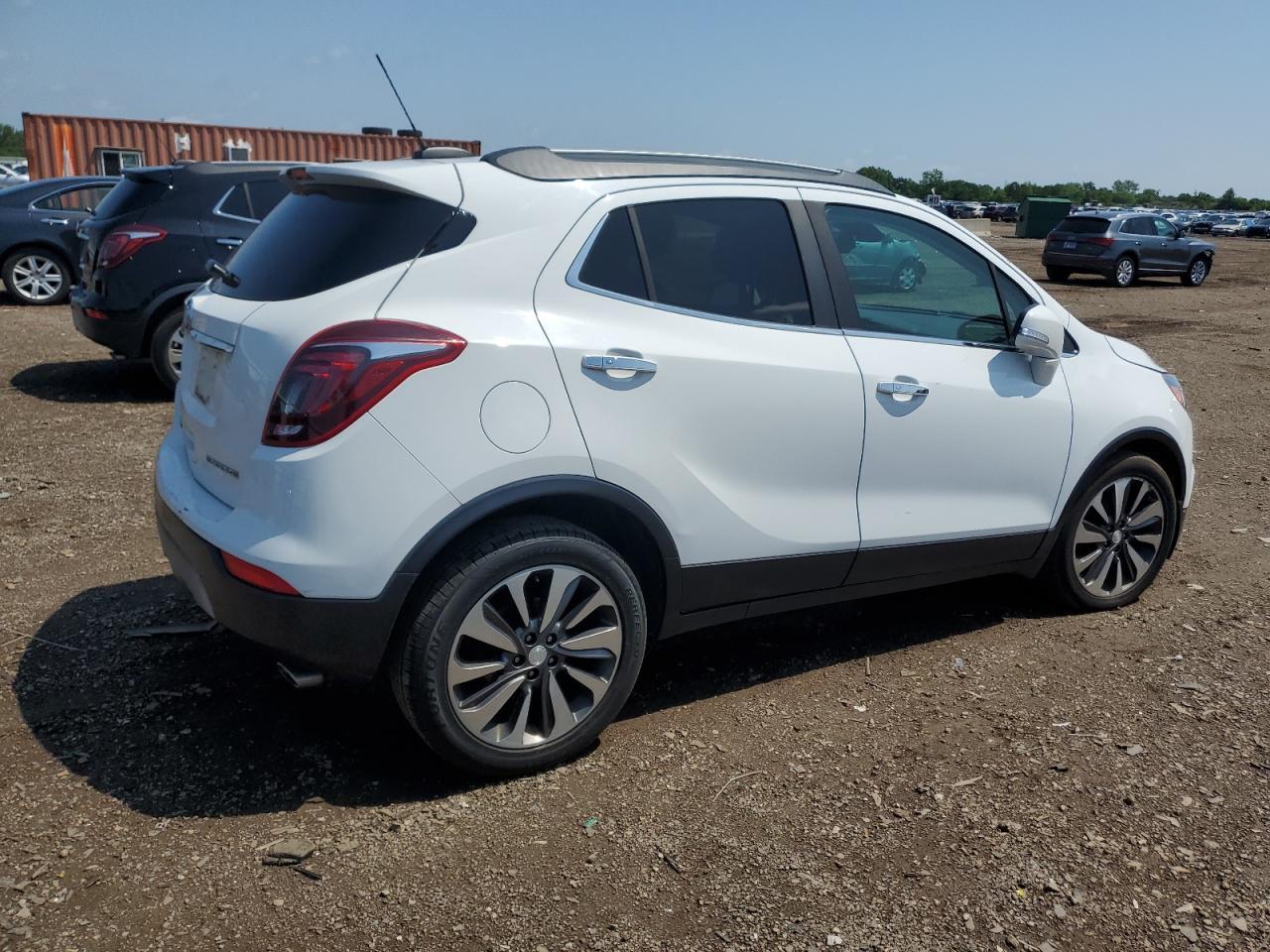 2017 Buick Encore Essence - Image 3