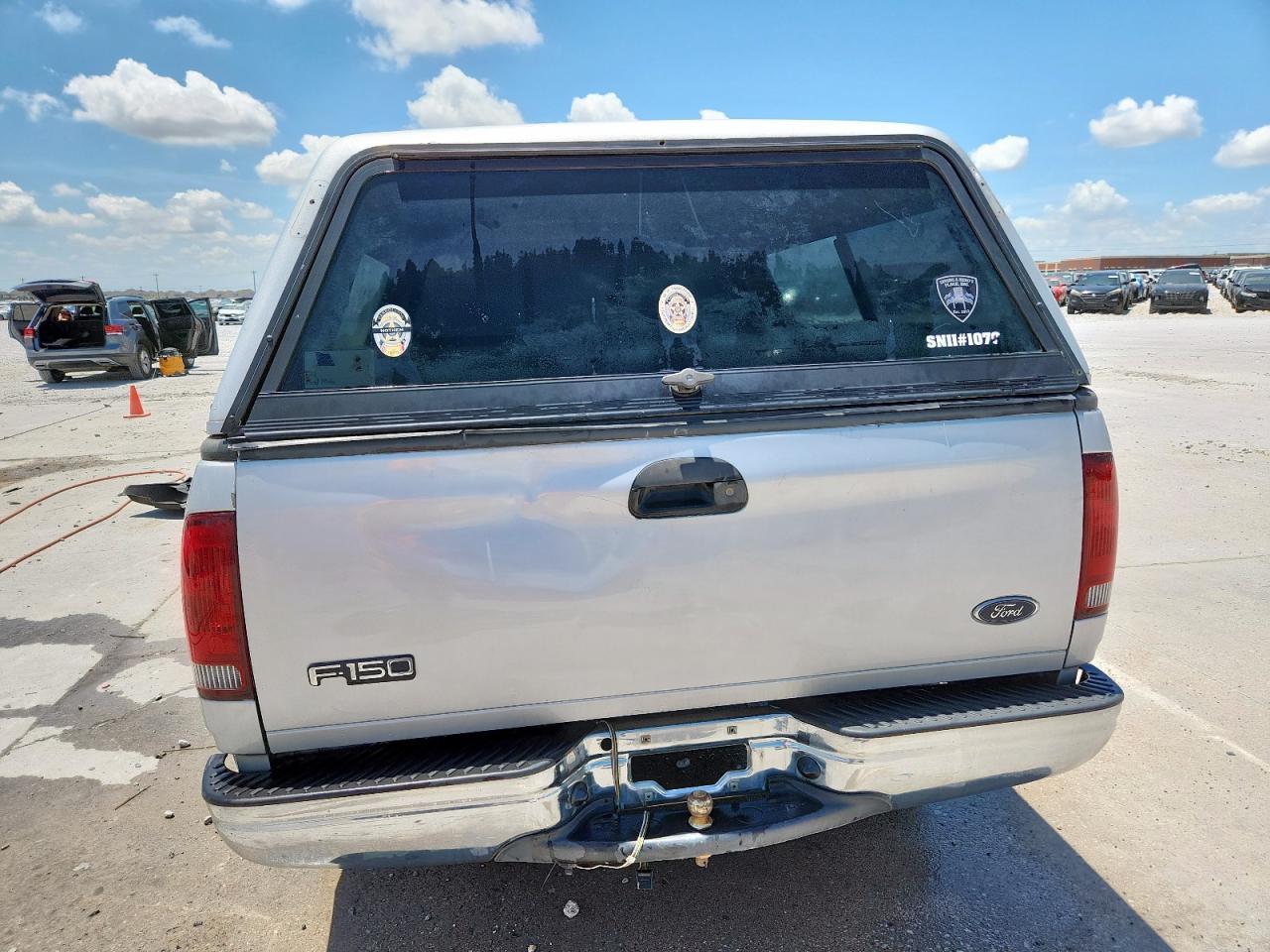 2001 Ford F150 - Фото 6