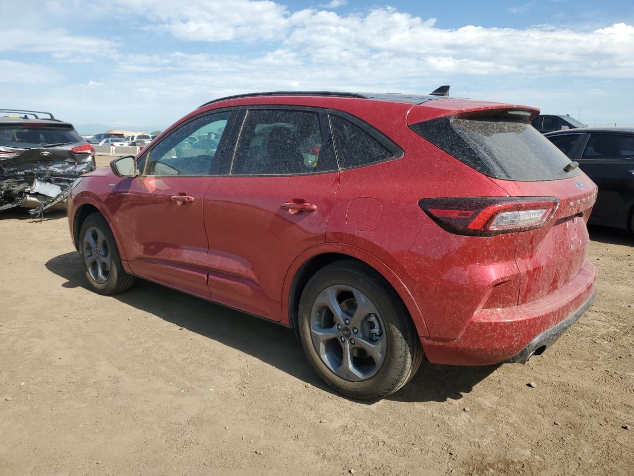 2024 Ford Escape St Line - Image 2