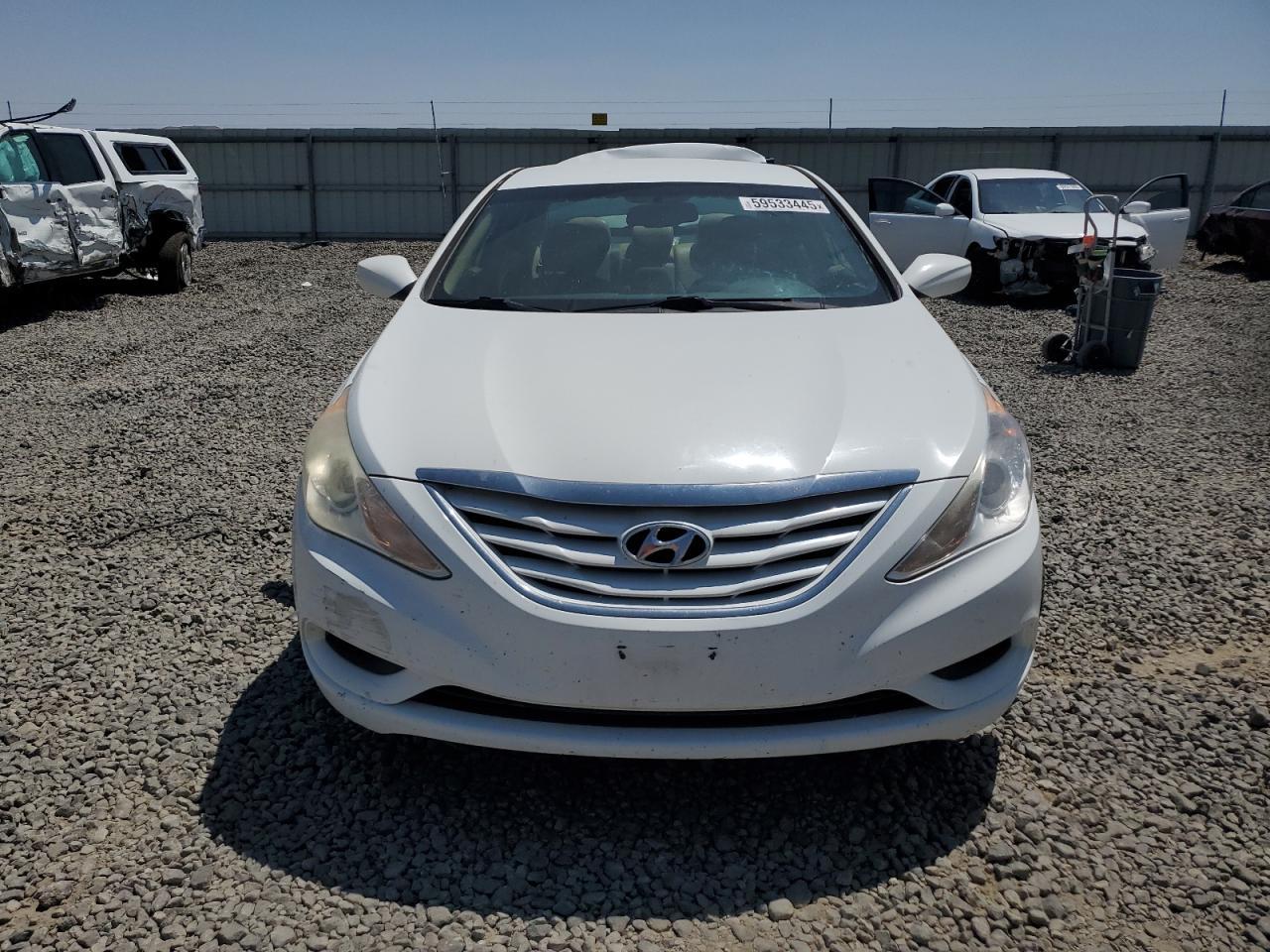 2013 Hyundai Sonata Gls - Image 5