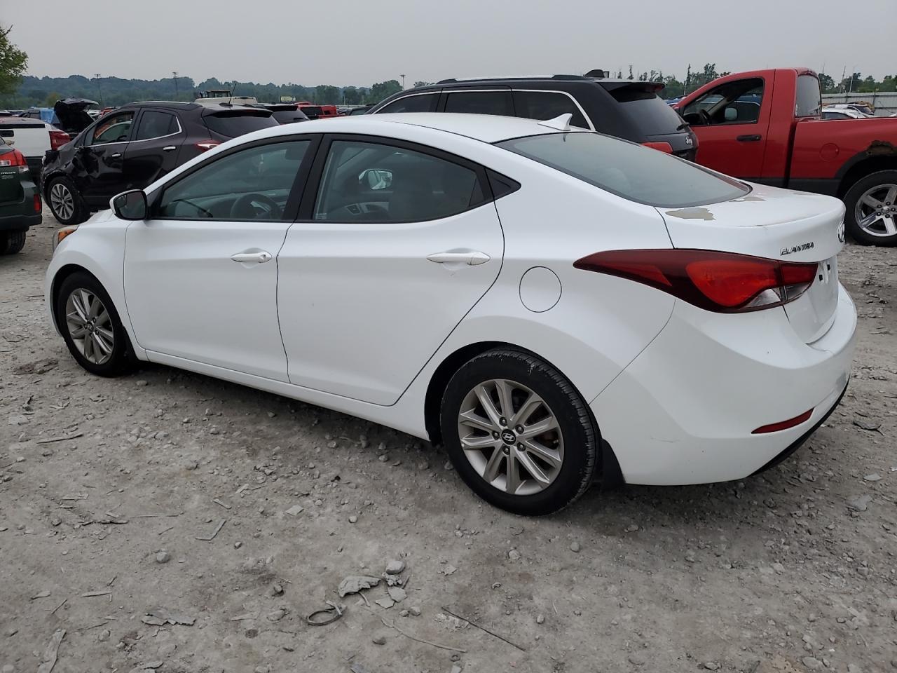 2015 Hyundai Elantra Se - Фото 2