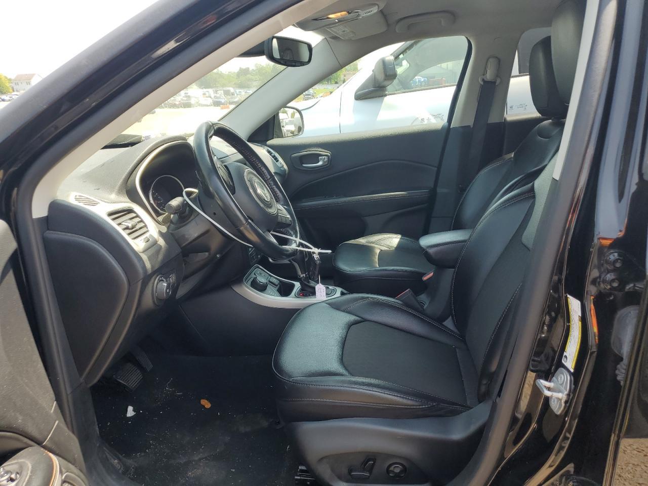 2020 Jeep Compass Latitude - Image 7