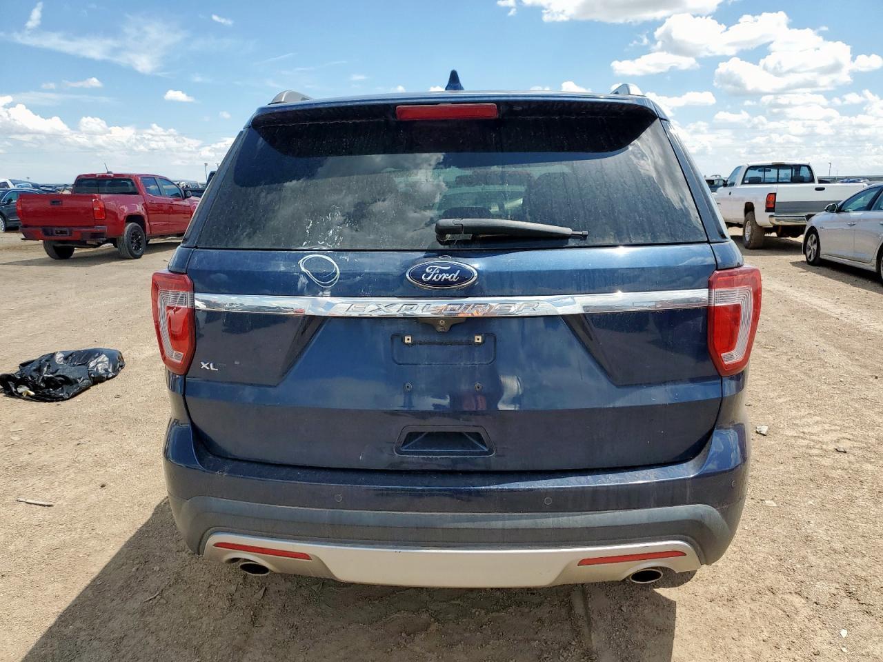 2017 Ford Explorer Xlt - Фото 6