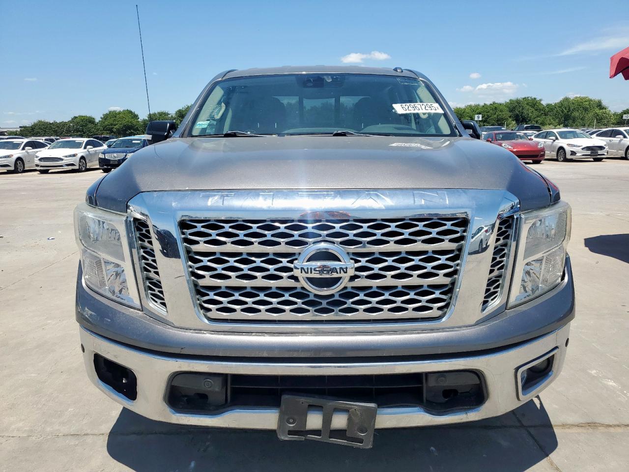 2017 Nissan Titan Sv - Фото 5