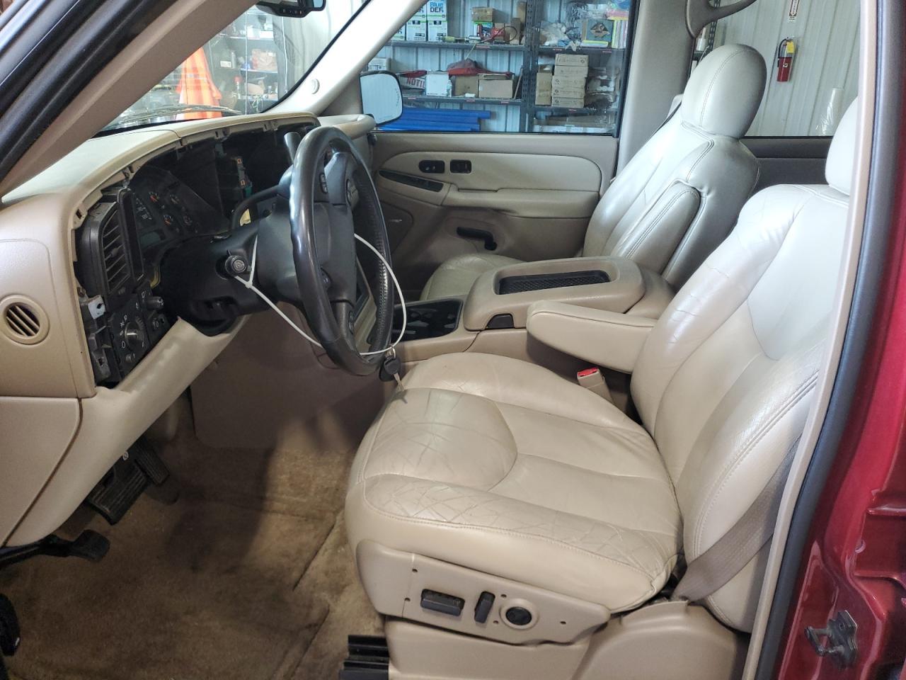 2003 GMC Yukon Xl C1500 - Image 7