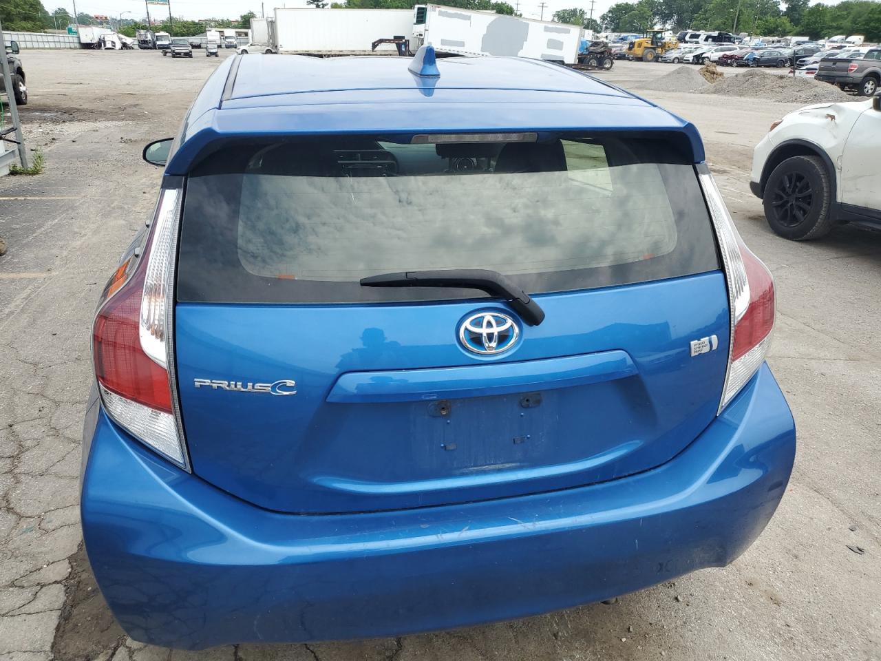 2015 Toyota Prius C - Фото 6