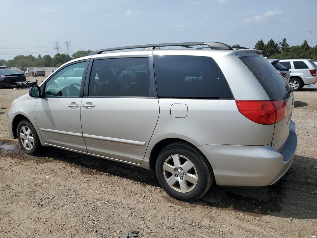 2006 Toyota Sienna Ce - Фото 2