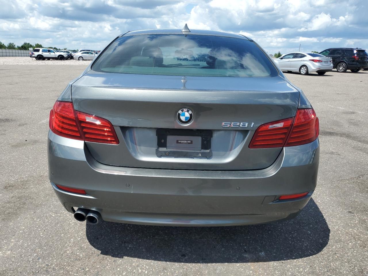 2015 BMW 528 I - Фото 6