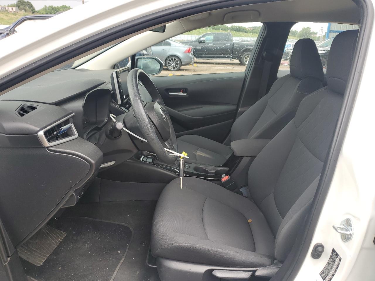 2021 Toyota Corolla Le - Фото 7