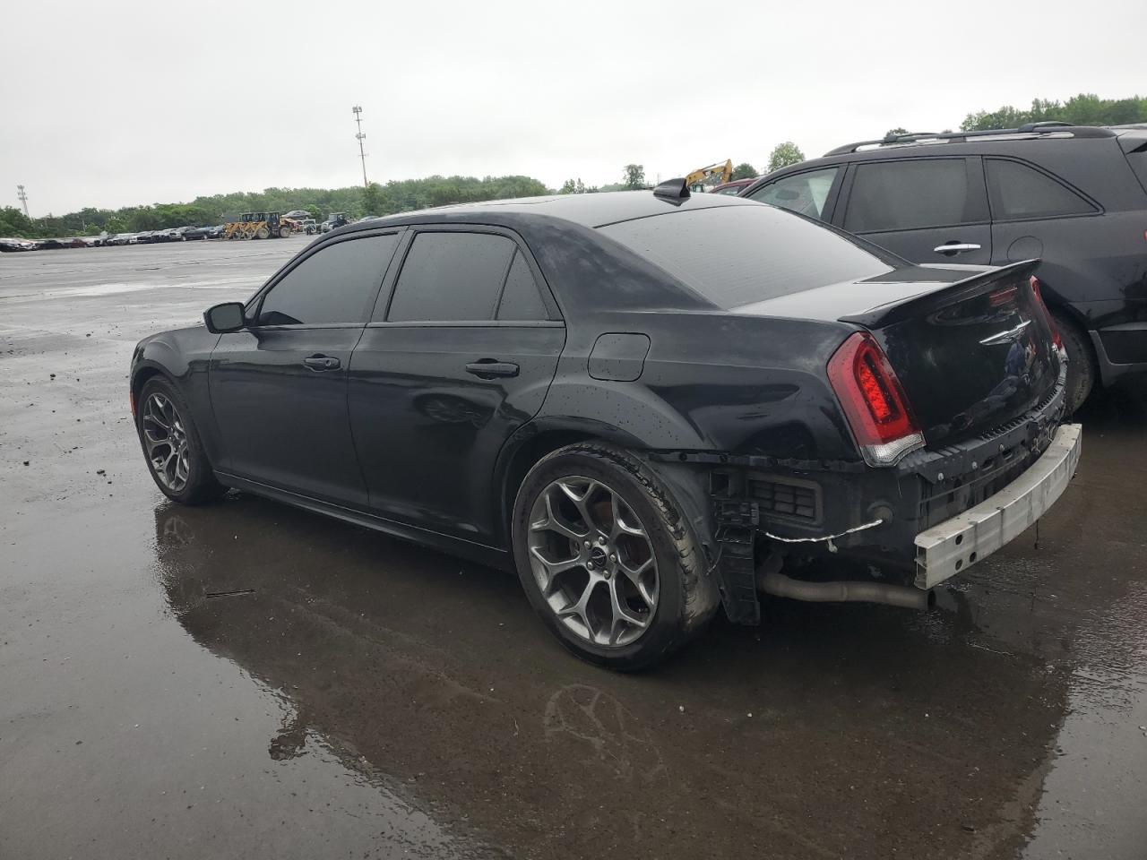 2018 Chrysler 300 S - Фото 2