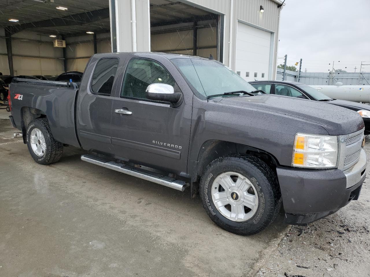 2010 Chevrolet Silverado K1500 Lt - Image 4